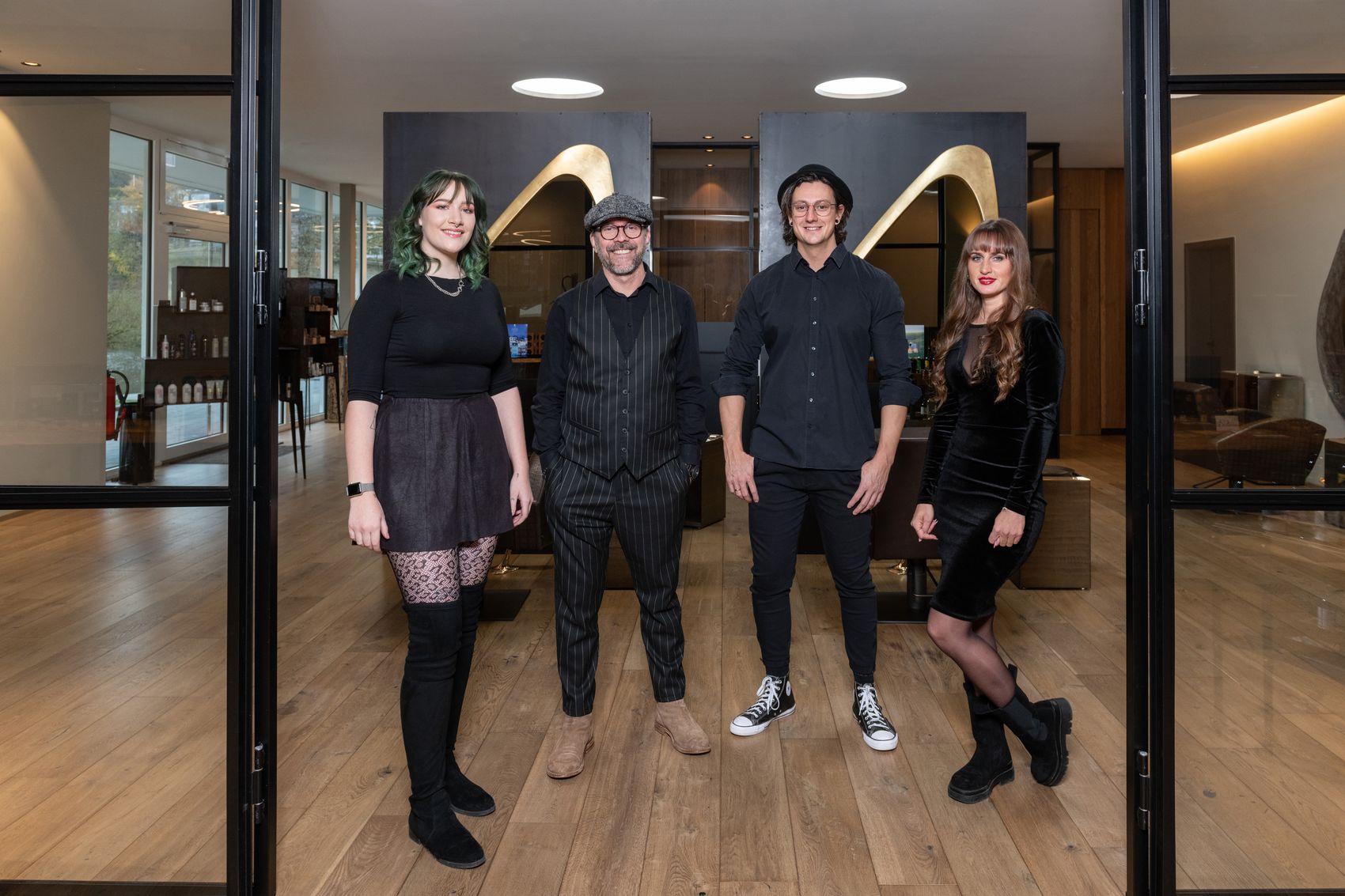Mario Lupo Dal 1991 Hair- Und Lifestyle