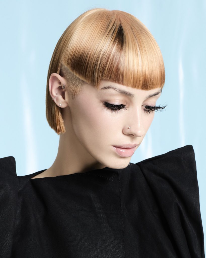 Apricot-Blond von Rainbow Room International