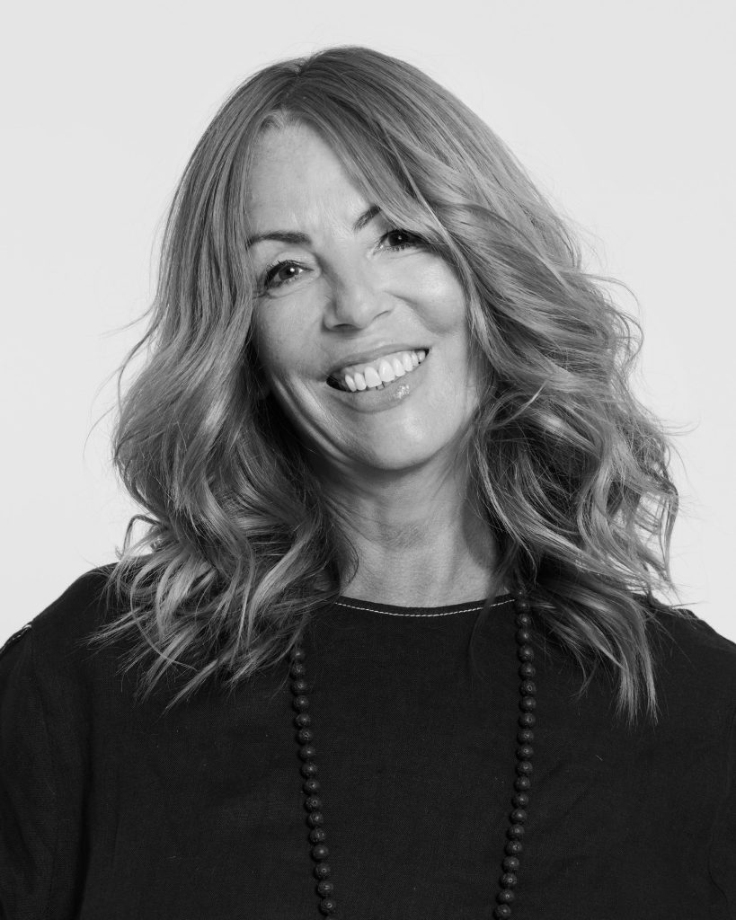 Suzie McGill ist Artistic Director von Rainbow Room International