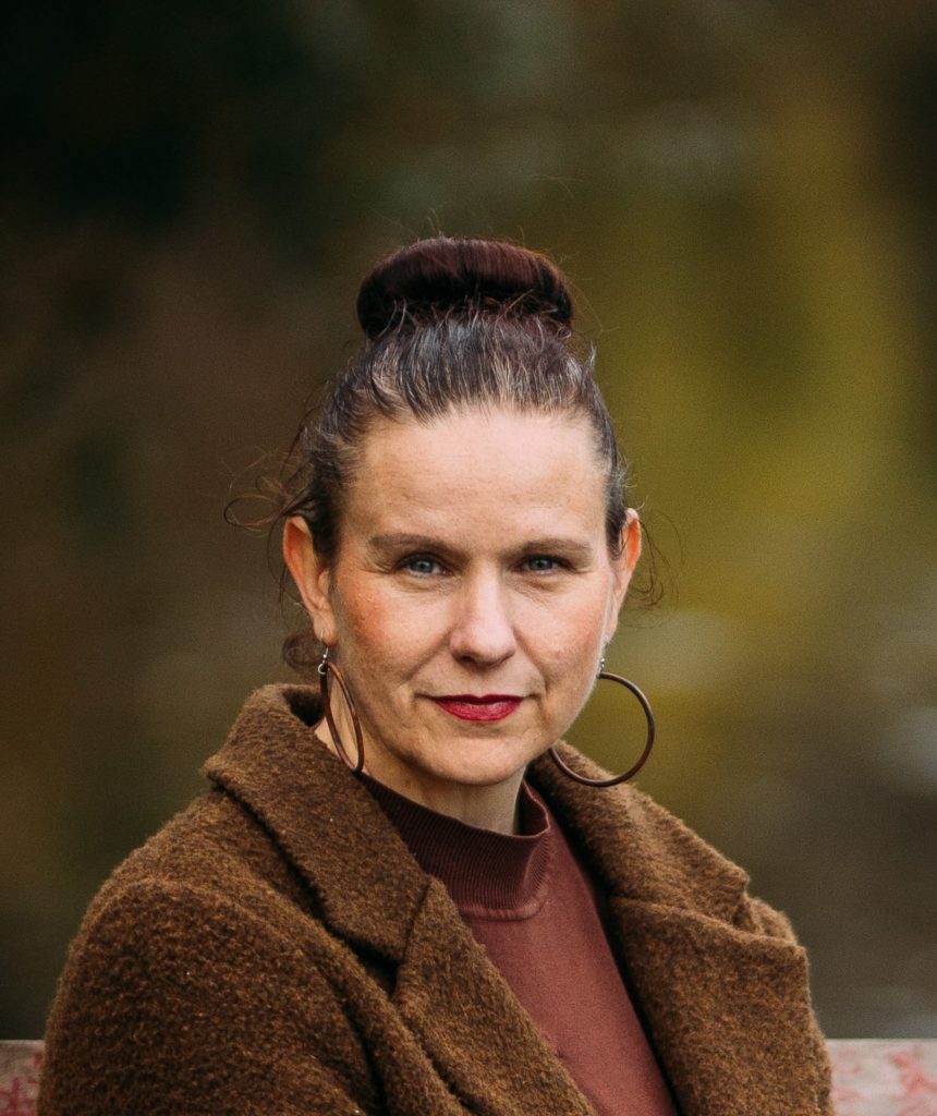 Rebecca Lefèvre