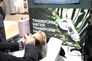 TOP HAIR 2026 - Aussteller 14 Messestände Produkte + Menschen