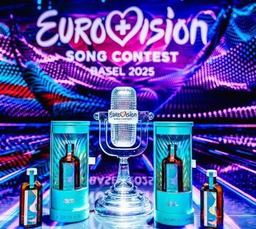 Moroccanoil-Produkte vor dem ESC-Logo