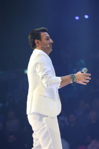 TCC - „Like a Lady“ 20 Menschen auf der Bühne