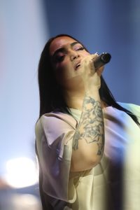 TCC - „Like a Lady“ 4 Menschen auf der Bühne