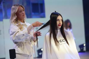 TCC - „Like a Lady“ 24 Menschen auf der Bühne