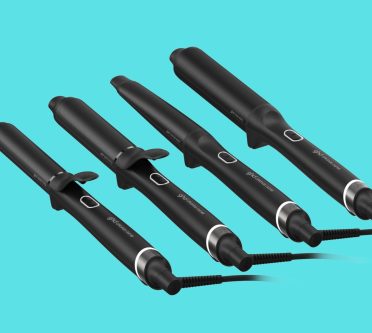 Bild zeigt 4 Tools fürs Lockenstyling