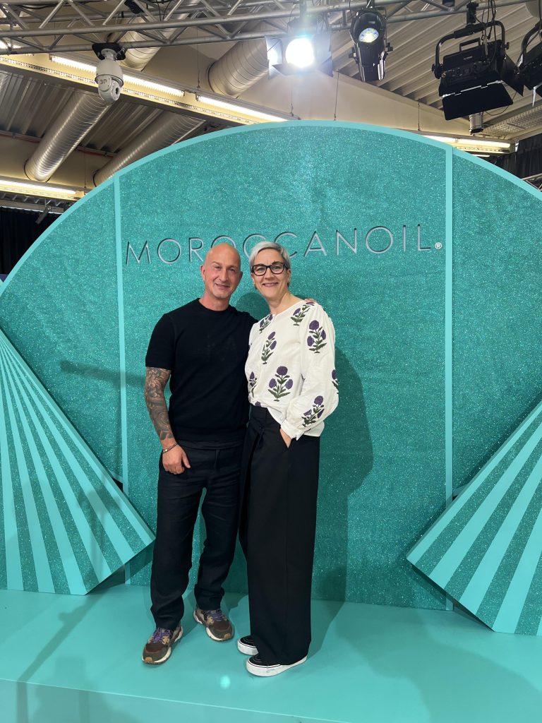 Die Hair-Highlights vom Eurovision Song Contest 1 Angelo Fraccica @ Moroccanoil & Ariane Dreisbach @ TOP HAIR beim ESC 2026