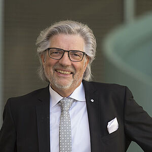 Harald Esser, Präsident des Zentralverbands des deutschen Friseurhandwerks