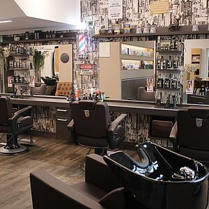 Barberbereich im Salon Cut'n More von Nicole Bunse in Brilon