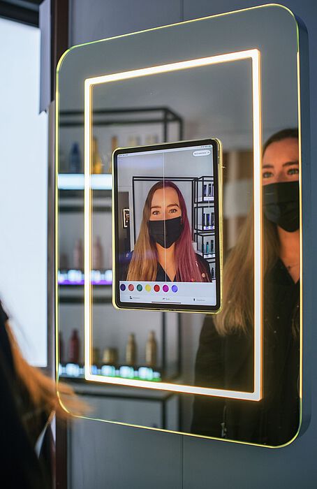 Augmented Reality Haarberatung im Amazon Salon, Foto: Amazon